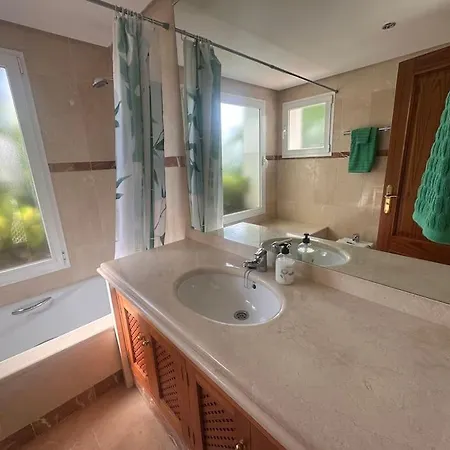 Costalita En * אסטפונה