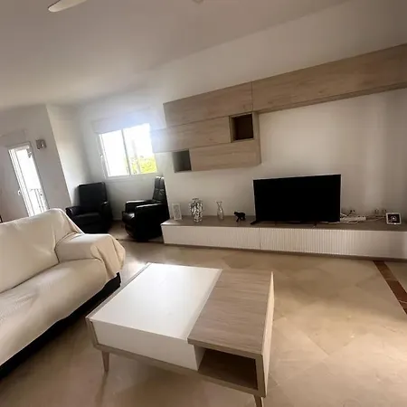 Costalita En Apartamento *