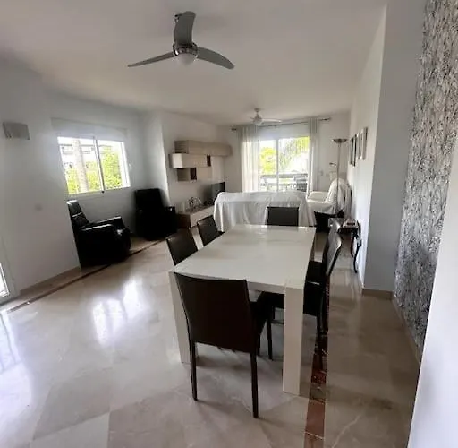 Costalita En Apartamento *