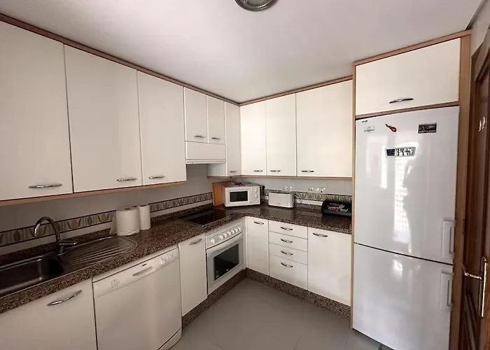 Costalita En Apartamento Estepona